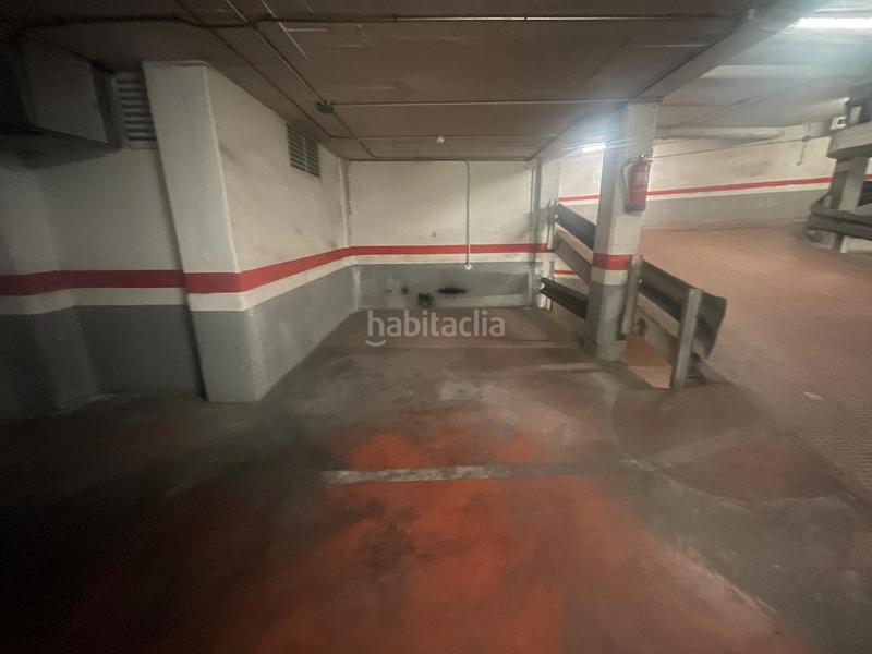 Foto 01bef78e-5aee-485b-8787-70dc42f75aae. Parking coche en carrer de l'escultor llimona 4 en Barcelona
