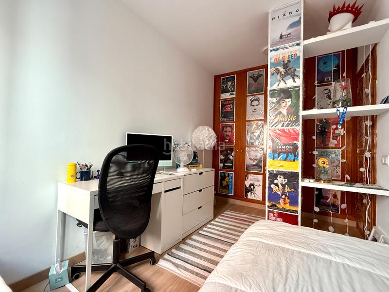 Foto 4c0a4abc-0fc0-4d00-9de7-b9156abc0c7e. Flat in plaça del Guinardó 11 in Guinardó Barcelona