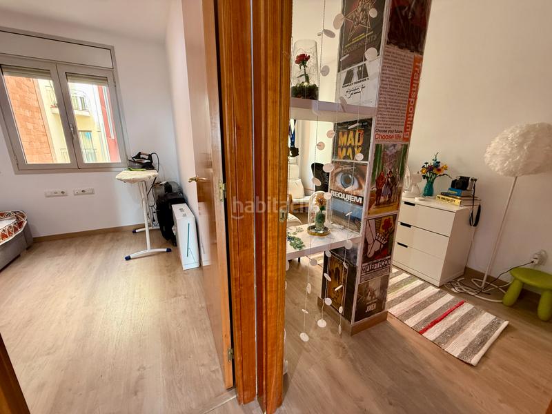 Foto 81448893-6d15-4089-b0d2-fe92d7b89b01. Flat in plaça del Guinardó 11 in Guinardó Barcelona