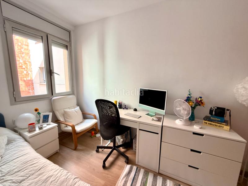 Foto 9ce4434f-78e5-45d6-b157-b859fedb87a5. Flat in plaça del Guinardó 11 in Guinardó Barcelona