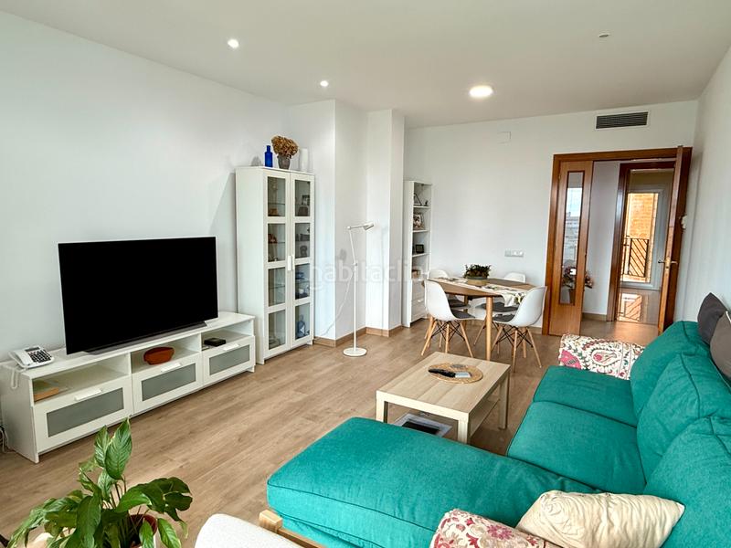 Foto a55faa82-7a6c-4b26-b579-e5cf824eb304. Flat in plaça del Guinardó 11 in Guinardó Barcelona