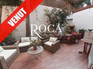 Dplex  Carrer alt de pedrell. dplex de 4 dormitorios y 2 baos con terraza de 30m2!