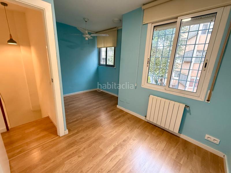 Foto 084bdac1-7ac2-492f-8e9f-449ff55a7e0c. Dúplex amb calefacció a La Font d´en Fargues Barcelona