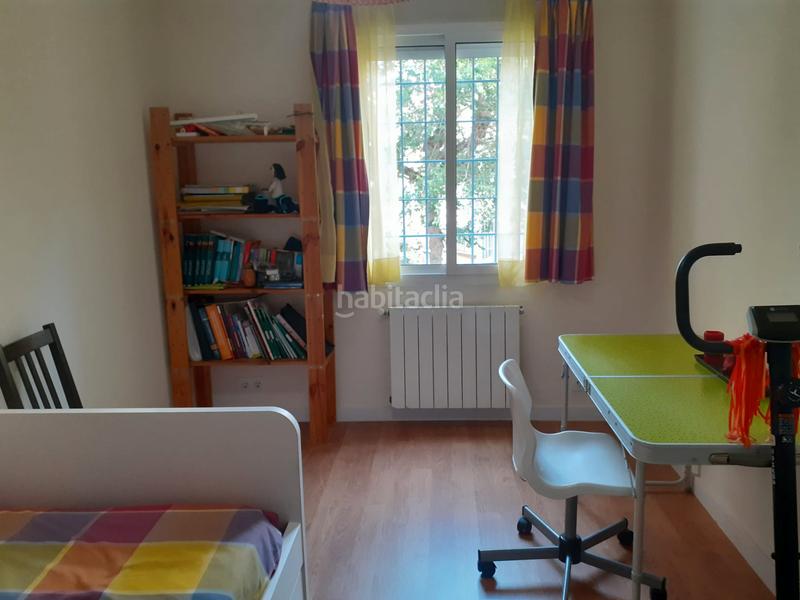 Foto 398db432-5502-445d-a4e7-785bad7f8da3. Dúplex amb calefacció a La Font d´en Fargues Barcelona