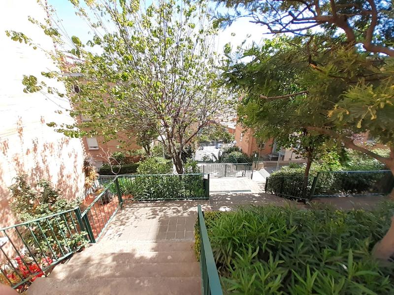 Foto 408b3e82-c196-4b29-a77d-0e31c9766435. Dúplex amb calefacció a La Font d´en Fargues Barcelona