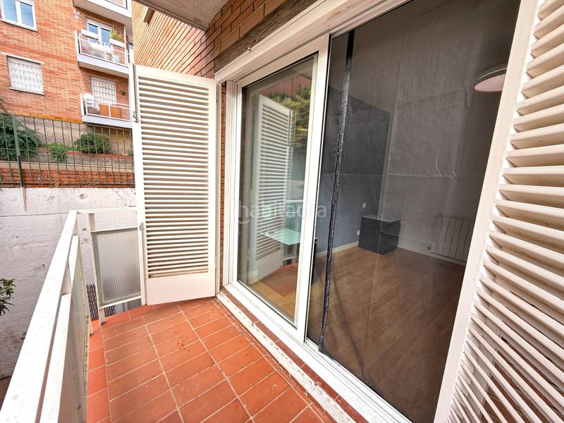 Foto 532986f6-dbb9-4872-9ee8-93227c5600b4. Dúplex amb calefacció a La Font d´en Fargues Barcelona