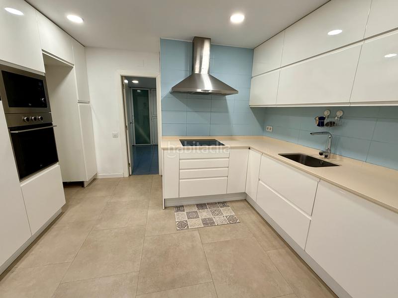 Foto 652cdf29-31bd-4c24-bc18-d72919eabd66. Dúplex amb calefacció a La Font d´en Fargues Barcelona