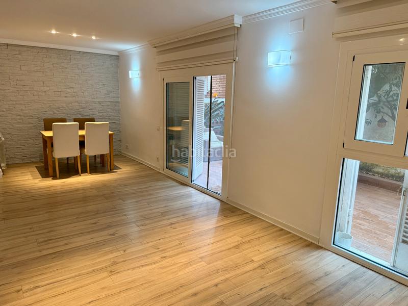 Foto 66b7984c-4723-4dca-94bc-553be0b1d68d. Dúplex amb calefacció a La Font d´en Fargues Barcelona