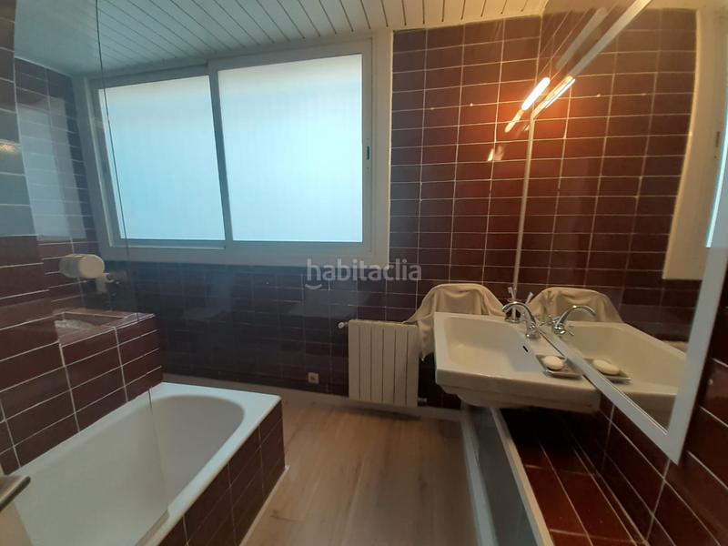 Foto 739d2311-7652-4c1d-93a7-c46276e85627. Dúplex amb calefacció a La Font d´en Fargues Barcelona