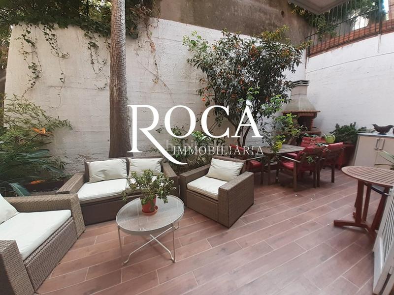 Foto 9614920a-c3c0-413b-87f1-2c6ea955c3c1. Dúplex amb calefacció a La Font d´en Fargues Barcelona