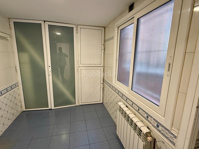 Foto 9fddbfa2-ad5f-4027-8f93-0428401550c1. Dúplex amb calefacció a La Font d´en Fargues Barcelona