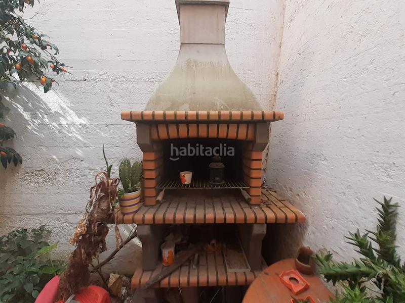 Foto ad2a3b51-061a-4ebe-9344-fa95b7626598. Dúplex amb calefacció a La Font d´en Fargues Barcelona