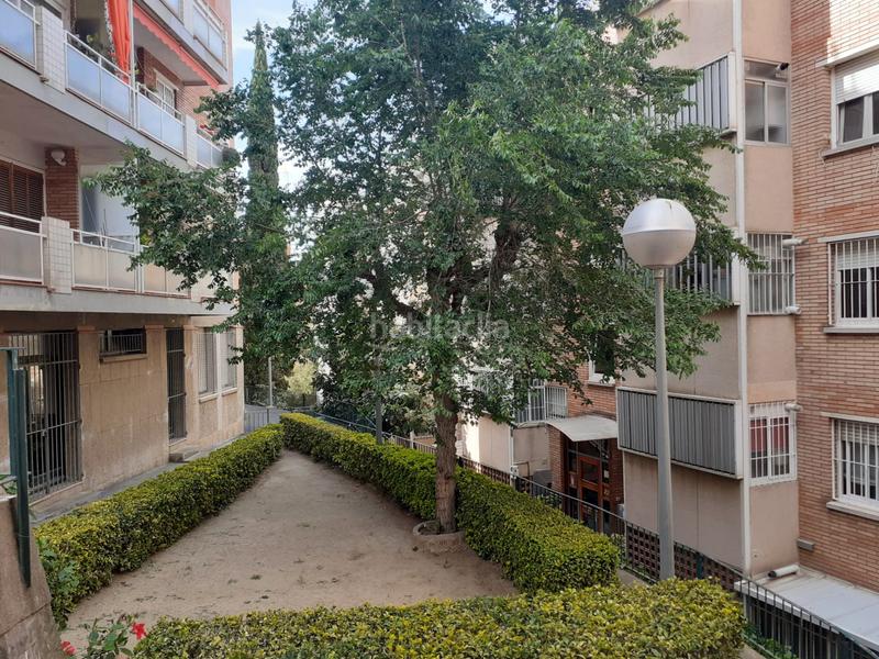 Foto c3b58a41-c51f-44ca-86a0-8b166ec1557d. Dúplex amb calefacció a La Font d´en Fargues Barcelona