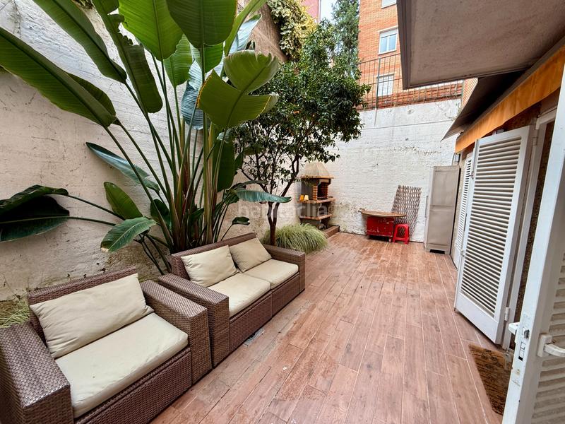 Foto d76c3edb-7b7b-4209-af5c-08a2c3675968. Dúplex amb calefacció a La Font d´en Fargues Barcelona