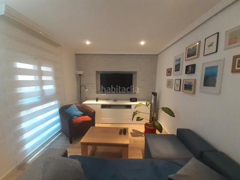 Foto fe468299-9fcc-4d7f-a960-99269344da66. Dúplex amb calefacció a La Font d´en Fargues Barcelona