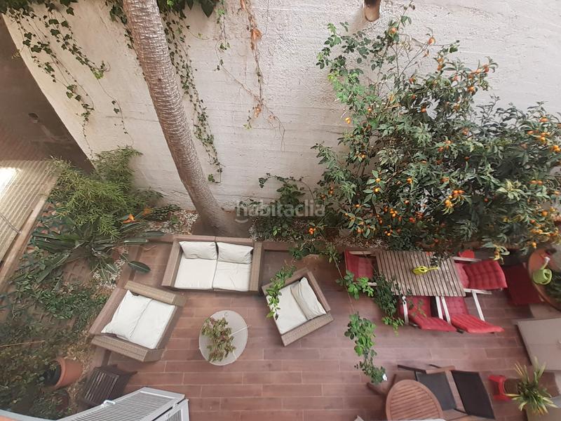 Foto ff8ad328-4a58-4a4b-9309-ddf5499bc8fb. Dúplex amb calefacció a La Font d´en Fargues Barcelona