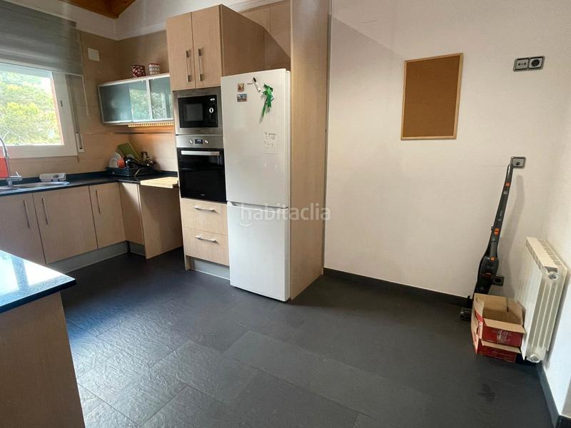 Foto 078fa106-0932-43d7-86f5-fa1afe78022b. Chalet avec cheminée chauffage parking dans Querol