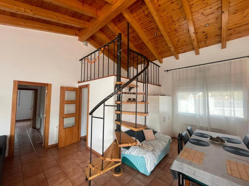 Foto 5e9c9ae0-1872-4808-9a73-6d02014c326e. Chalet avec cheminée chauffage parking dans Querol