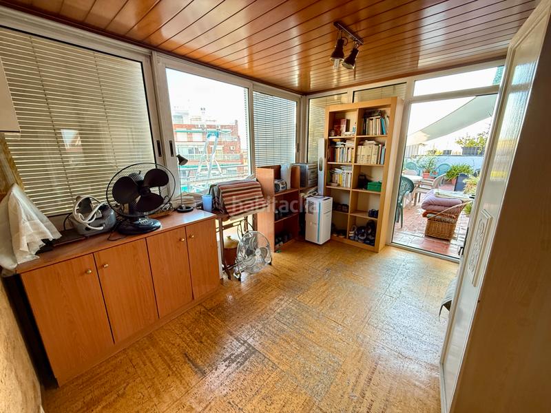 Foto 369693e2-9179-43de-9af4-39c1b87f0483. Attico in Guinardó Barcelona