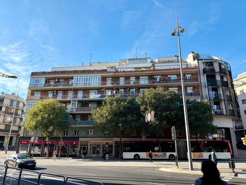 Foto e0608c34-a306-458e-a5c8-ab56127fcbf0. Attico in Guinardó Barcelona