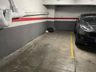 Autoparkplatz in Carrer de la bisbal 5