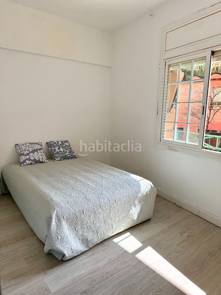 Foto e170fdfa-1250-4046-83ce-12080787be87. Pis a Guinardó Barcelona