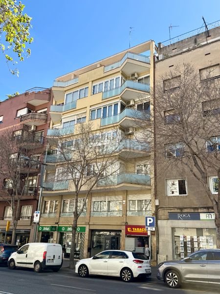 Foto 72619c00-8ff7-4c1a-8afc-5eb744568f35. Àtic amb calefacció a La Font d´en Fargues Barcelona