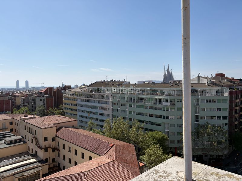 Foto 73549cad-1a60-4c29-aa04-39c910c21d62. Àtic amb calefacció a Guinardó Barcelona