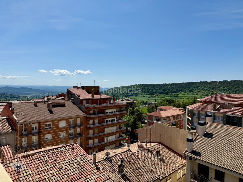 Foto 6c1b5a3e-db48-47a1-9004-f6b9c1496612. Àtic a Berga