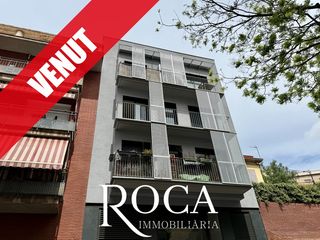 Pis  Plaça de sanllehy. Piso de obra seminueva del año 2020