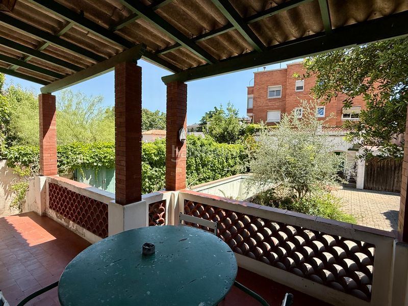 Foto 53dd139f-a0d1-4fd0-81bc-d8e5c2d7c8e5. Xalet amb calefacció aparcament piscina a La Font d´en Fargues Barcelona