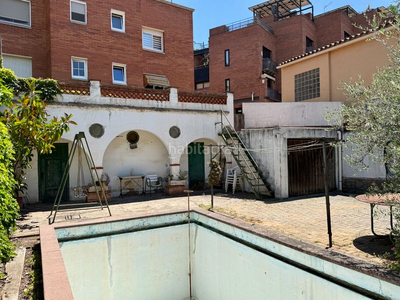 Foto 80af2357-8193-43ca-847a-78064d51b6cd. Xalet amb calefacció aparcament piscina a La Font d´en Fargues Barcelona