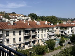 Pis  Kale nagusia. Bonito piso, alto, soleado, con vistas.