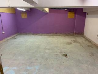 Location Local commercial à Madrid etorbidea 24. Local diáfano de 40m2, acceso con rampa, ideal para almacén, gre