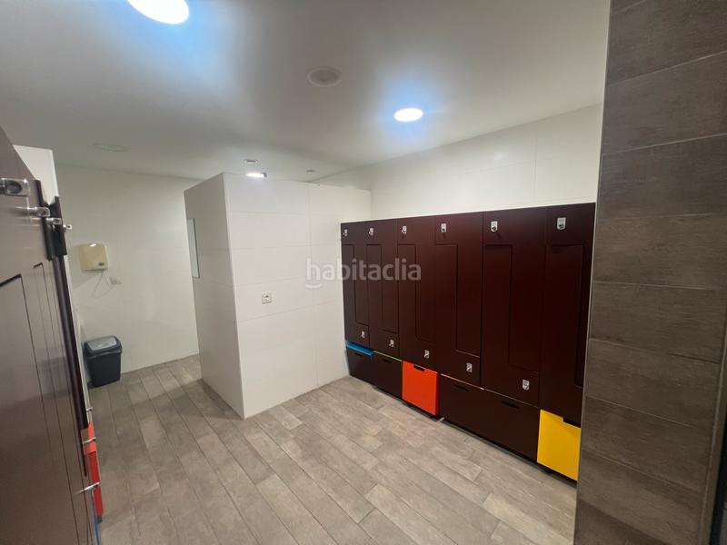 Foto c1509bd3-efa1-44e7-945f-d63f4e583370. Local commercial avec chauffage dans Aiete Donostia - San Sebastián