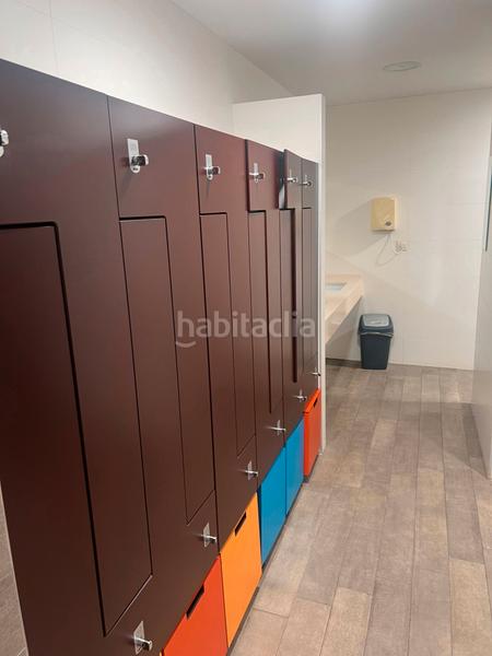 Foto d256be79-42ca-4be3-9133-35279eaed049. Local commercial avec chauffage dans Aiete Donostia - San Sebastián