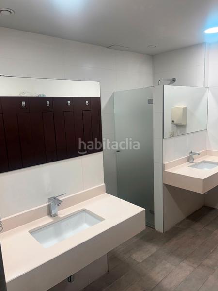 Foto d8783f79-5c2f-429e-a1c5-b5931413358b. Local commercial avec chauffage dans Aiete Donostia - San Sebastián