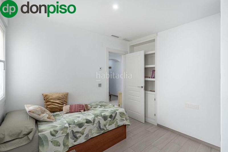 Foto 53ab3c52-4c78-4f26-a6cb-9fbac309be79. Etagenwohnung mit heizung in Camino de Ronda Granada
