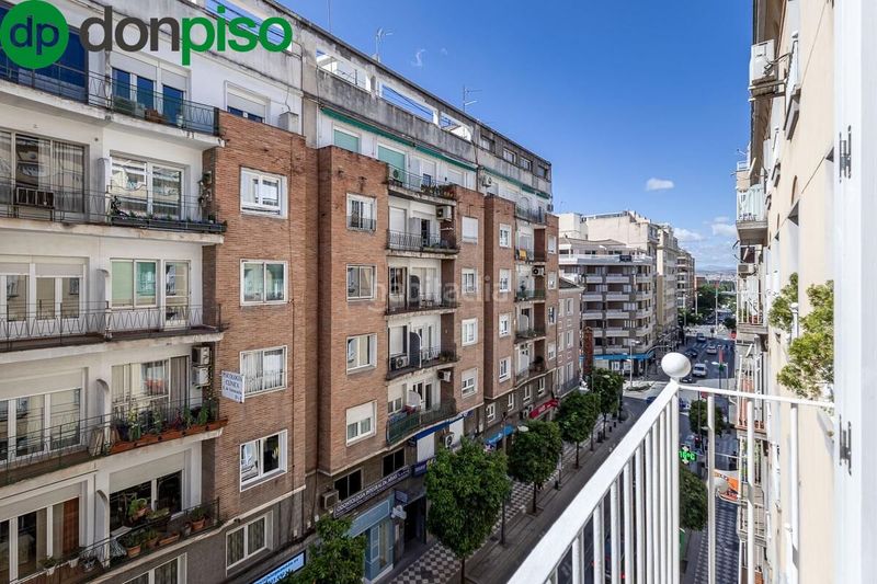 Foto 5d87e3f6-63e7-4b01-80f3-20e28289792b. Etagenwohnung mit heizung in Camino de Ronda Granada