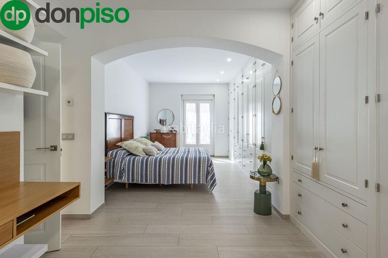 Foto c6e05f2f-cf8d-463a-95d9-3d0c3885da9d. Etagenwohnung mit heizung in Camino de Ronda Granada
