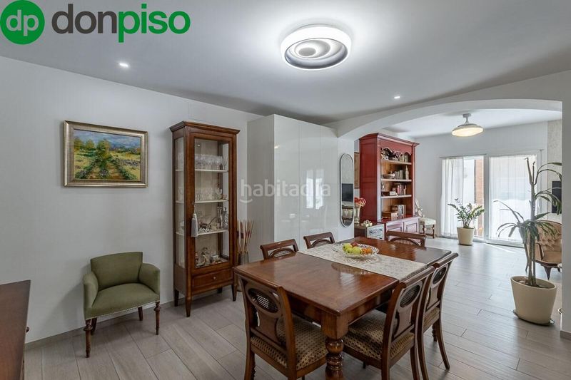 Foto ea1553ec-d00f-4767-b982-283f2dc507f0. Etagenwohnung mit heizung in Camino de Ronda Granada