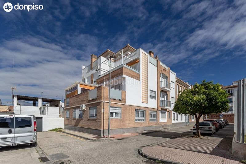 Foto 025dd2cb-f34a-4b79-ba98-dac9956971e7. Àtic a calle calle torrente ballester 3 a Santa Fe