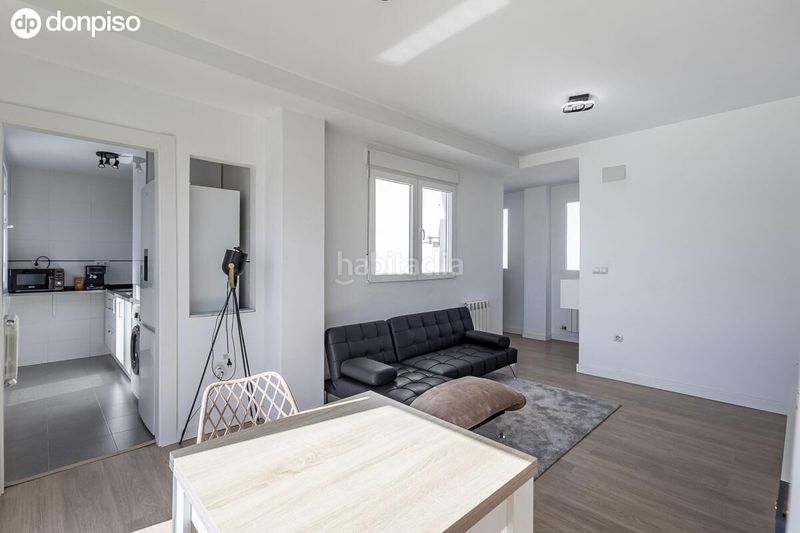 Foto 133ad635-3984-4784-8885-d7375b9fd295. Àtic a calle calle torrente ballester 3 a Santa Fe