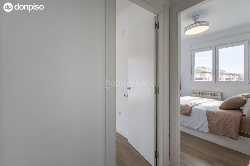 Foto a960b435-d1ff-412b-a573-93d7794035c1. Àtic a calle calle torrente ballester 3 a Santa Fe