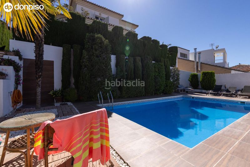 Foto 1fb7eecc-e76b-408d-8c48-6d4da7f11e5a. Xalet a calle calle cosmos 46 a Barrio de la Vega Monachil