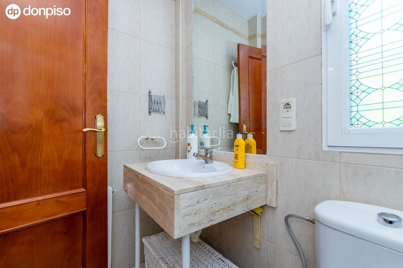 Foto 248996d7-f9c6-4b29-a82a-703440cc3bc3. Xalet a calle calle cosmos 46 a Barrio de la Vega Monachil