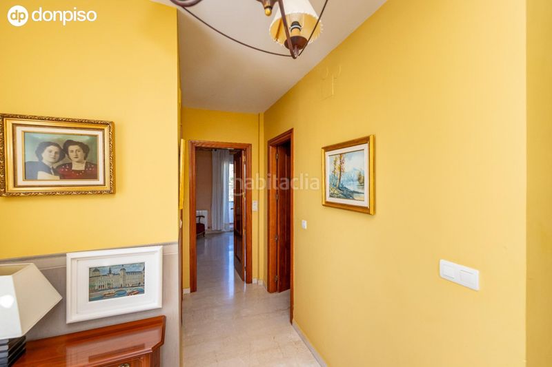 Foto 273d0ae6-a8f1-43b5-ab67-64c307e6a9d8. Xalet a calle calle cosmos 46 a Barrio de la Vega Monachil