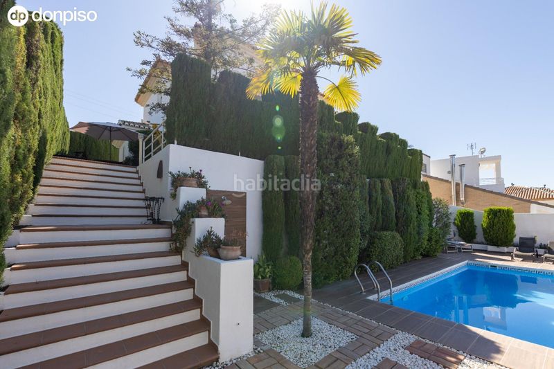 Foto 280969ff-f54b-4f71-abbe-e39ce24f364a. Xalet a calle calle cosmos 46 a Barrio de la Vega Monachil