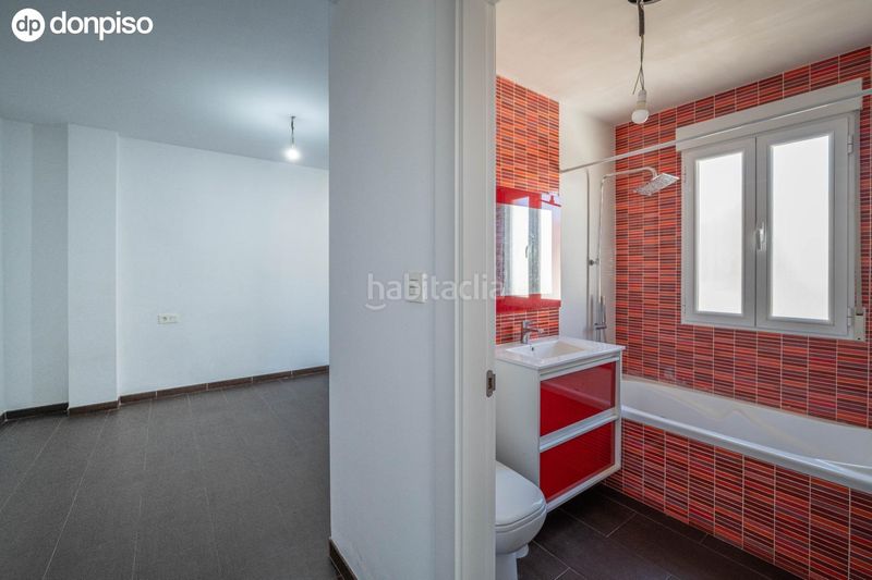 Foto 4922dc08-bed0-4cda-ae1a-fe2d7ab59bcb. Casa a calle san fernando 6 a Peligros