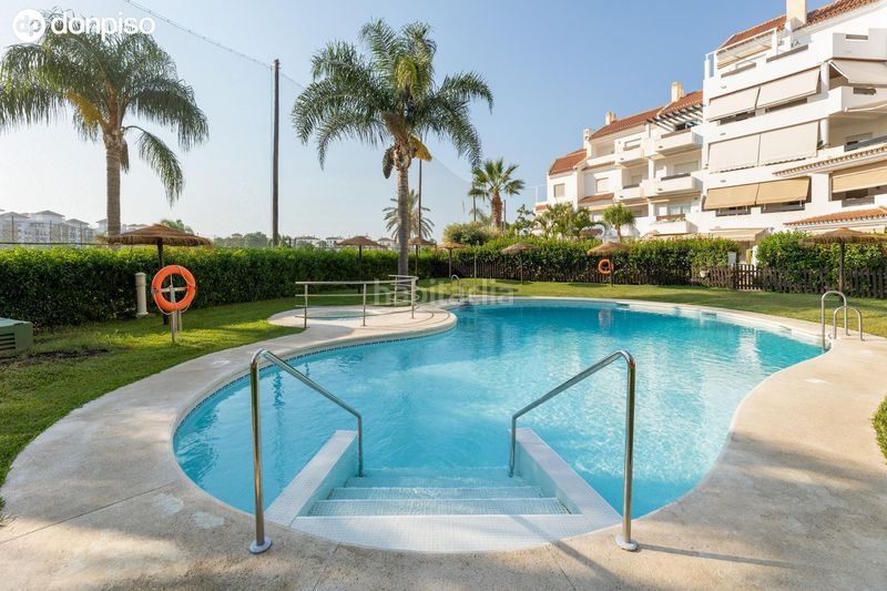 Foto dbf82800-67e0-4746-b631-d1178fdb20ba. Pis amb aparcament piscina a Playa de Granada Motril